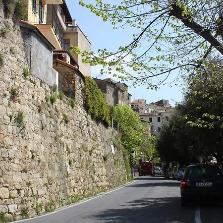 Moonlight- Bedbluesky *