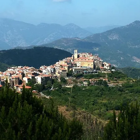 בית נופש Moonlight- Bedbluesky Perinaldo